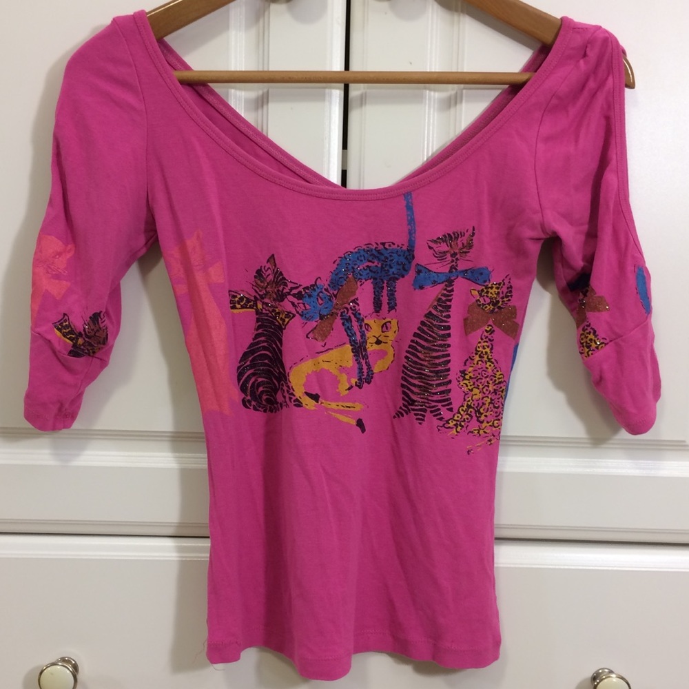 Pink cats print 3/4 sleeve fitted top